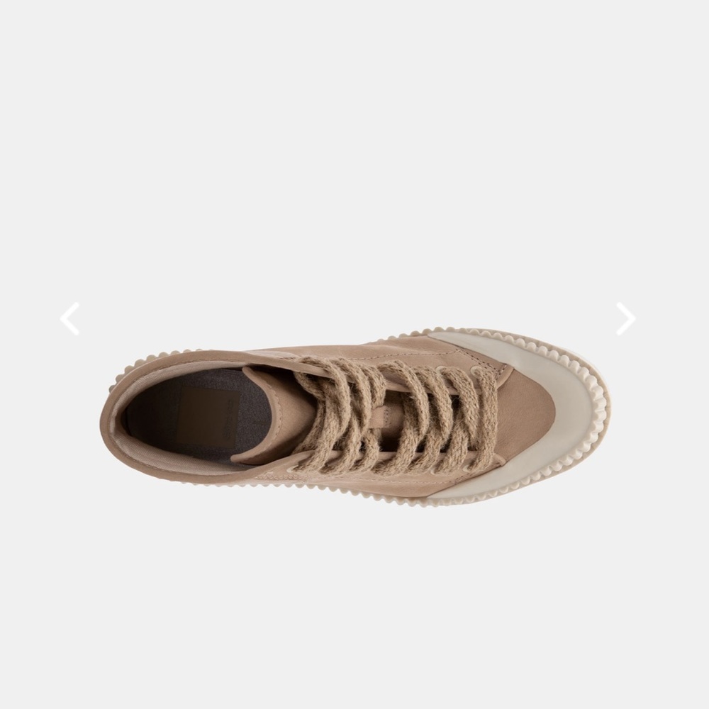 Brand new Dolce Vita Ociana sneakers in Dune Nubuck. - Picture 7 of 10